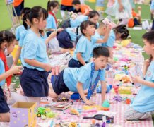 数学实践就是要让同学们从书本走向生活积极运用数学知识